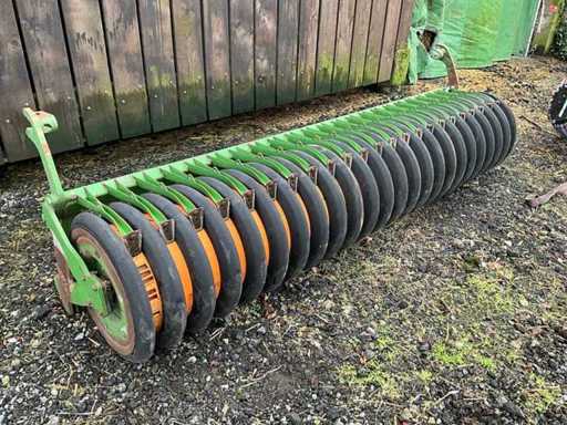 Rullo Packer in gomma Amazone KW302