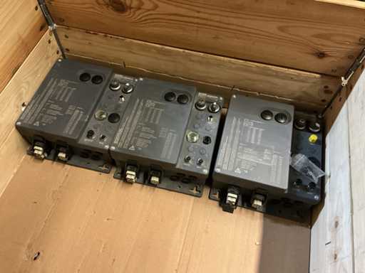 2020 NORD DRIVESYSTEMS 3kW Sk155E-FDS-301-340-A-V00 Converter Frequentieregelaar (3x)