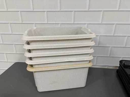 Plastikowe pudełko z pokrywką (5x)