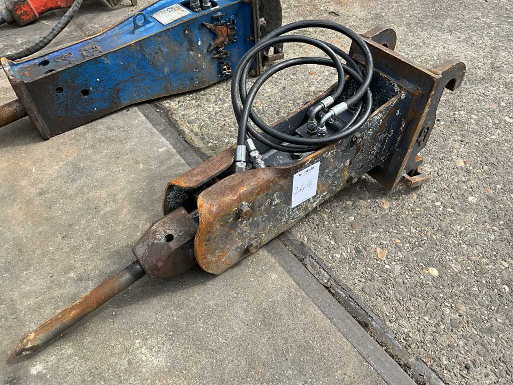 Furuwaka F1 Hydraulic Demolition Hammer