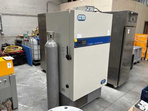 New Brunswick U570 premium Ultra low temperature freezer Laboratorium ultra vrieskast