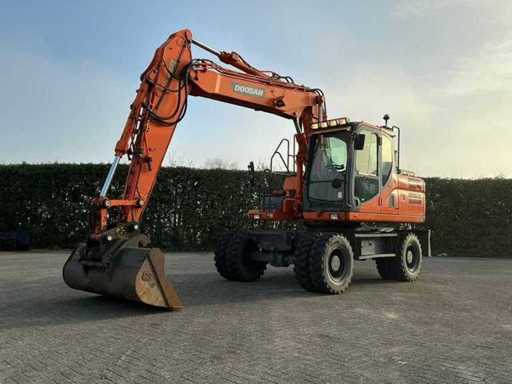 Telehandler, aerial work platforms, mini tractors equipment and parts