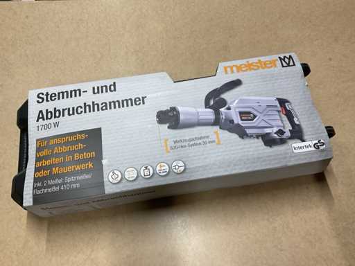 Trapano a percussione nel caso