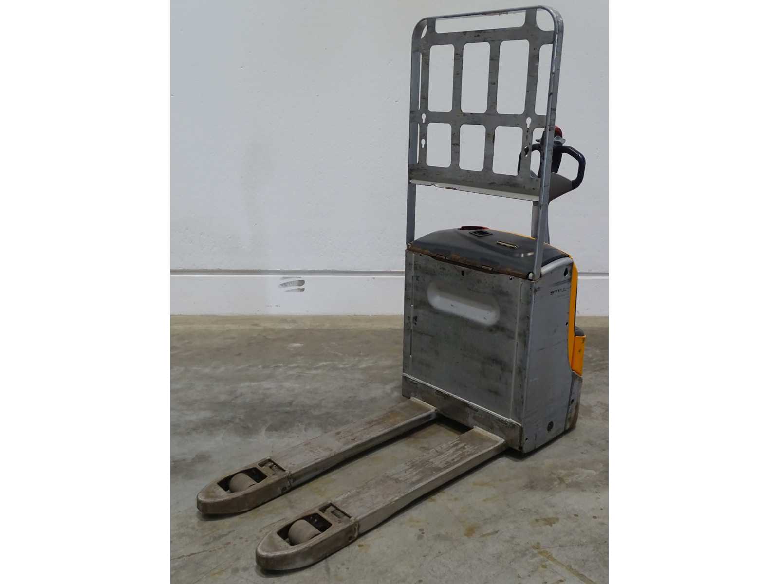 STILL EXU18 pallet truck