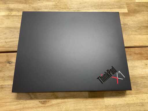 Laptopul Lenovo Thinkpad X1 Fold Gen 1