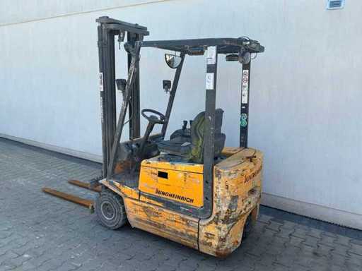 2002 JUNGHEINRICH EFG-DH 15 G Gabelstapler