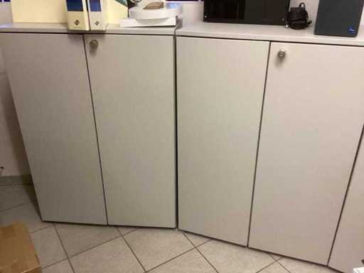 Archivador (3x) 113x80x42cm Blanco con base de madera