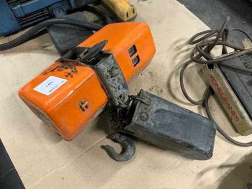 Treuil à chaîne électrique Hitachi