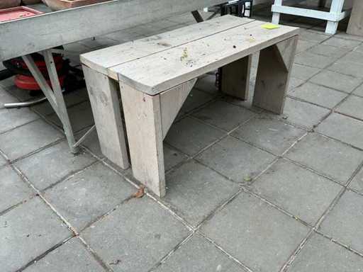 Gartentisch (9x)