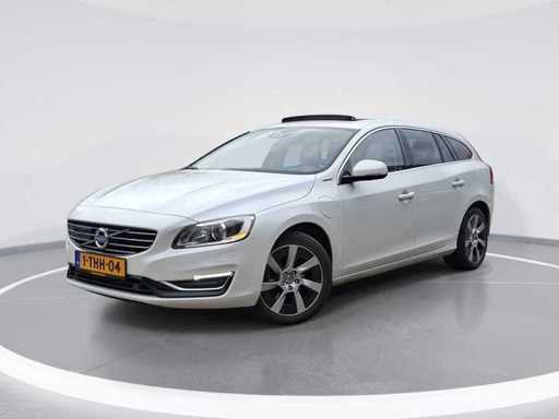 Volvo V60 2.4 D6 AWD Plug-In Hybrid Summum | 1-THH-04