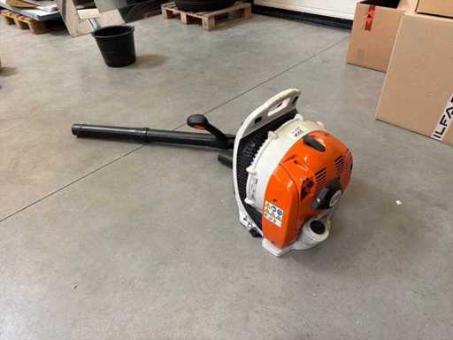 Stihl BR 350 Blattgebläse