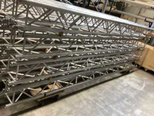 F34 4-Punkt 4m Aluminiumtraverse (8x) Global Truss, teilweise mit Verbindern