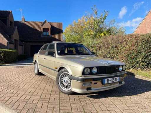 BMW 325 I Sedan M-Technic 1 Vintage Auto's > 15