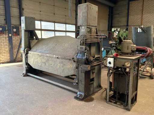 1956 Reinhardt 2000AKH Mașină de îndoire hidraulică