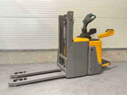 2018 Jungheinrich ERD 220 2000KG Meerij Stacker