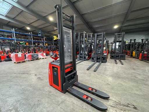 Servizio 2018 +UVV 02/2027 Linde L14 Li-ION al litio 1,400kg Pacchiop 1,433 ore