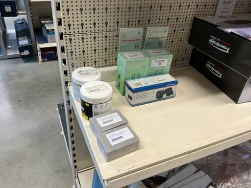 Grillteile und Reiniger