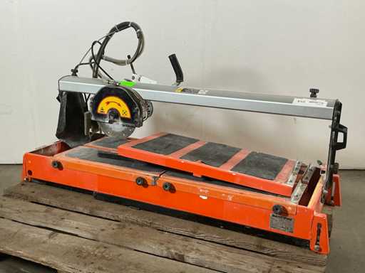 2015 Battipav VIP 290 Ma?in? de fier?str?u pentru pl?ci 900mm