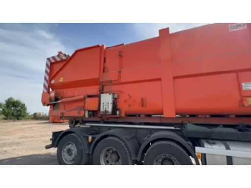 d5f9d5f8-944b-428e-83c4-2189e5031cfb.mp4