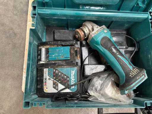 Meuleuse d’angle Makita Dga452