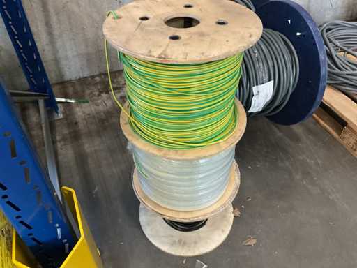 Installatiedraad op rol (3x)