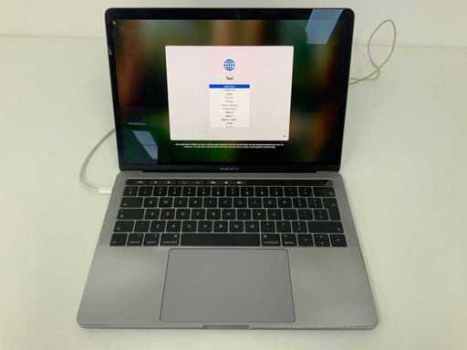 Apple A2159 13-calowy MacBook Pro MUHN2N/A Laptop