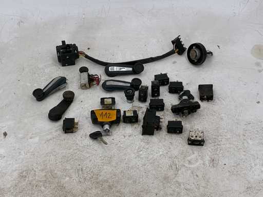 BMW - wissels voor verschillende lot, raamhendels, enz. - E23, E24, E28, E30 - Overig