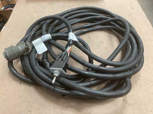 Cable assembly (4x)
