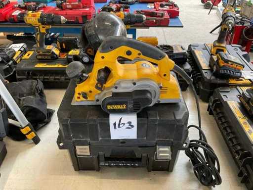 DeWalt D26501-qs Hobel