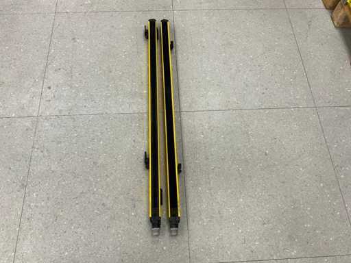 Sick C40S-0903CA010 Walk-in protection (2x)