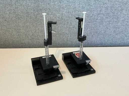 Agilent Chip priming station (2x)