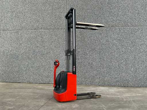 2018 Linde L10B Stapelaar