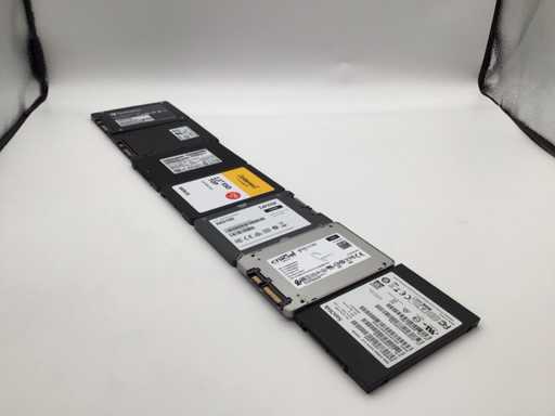 Partij SSD schijven Interne hardeschijf (7x)