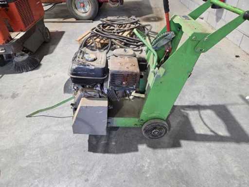 DIMAS - 2004 - FF 400C 02 - Concrete saw DIMAS