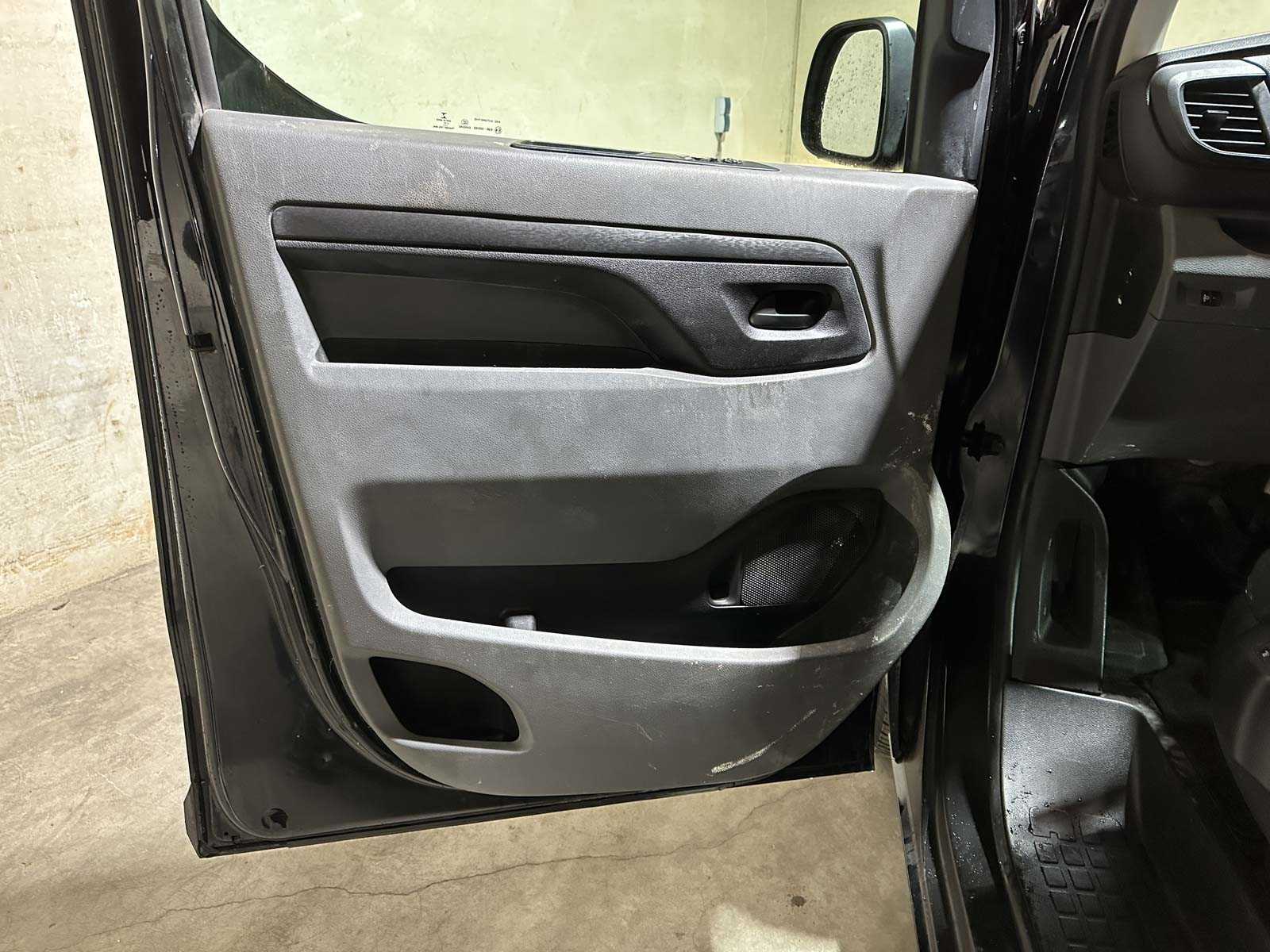 Peugeot Expert 2.0 BlueHDI 180 Long Asphalt 177hp 2021, VLD-59-H