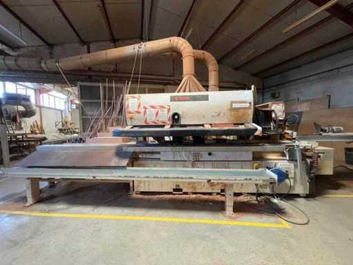 Machining center controlled by - SCM - WINDOR 20 - 2004