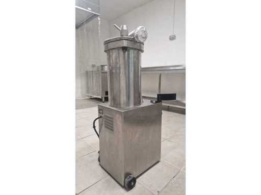 Villa - SP15 - Villa SP15 Hydraulic Pusher – 15 L – Stainless Steel – Mobile