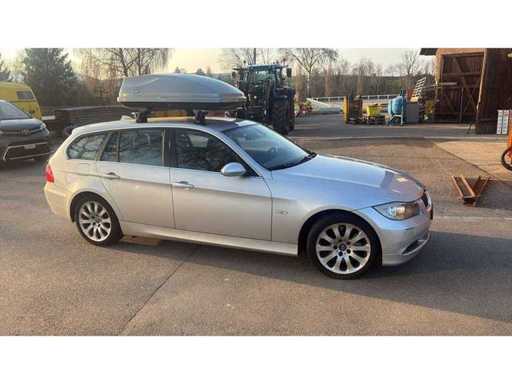 BMW 325xi Touring Auto 2007