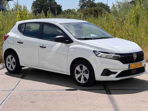 Dacia Sandero 1.0 TCe 90 Essential* L-235-HP