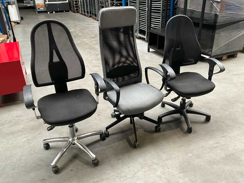 3x Diverses chaises de bureau