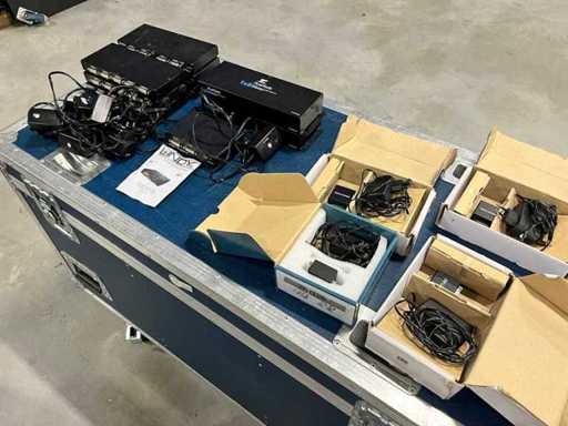 Lindy, Puretools etc. - Mixed Lot DVI Peripherals