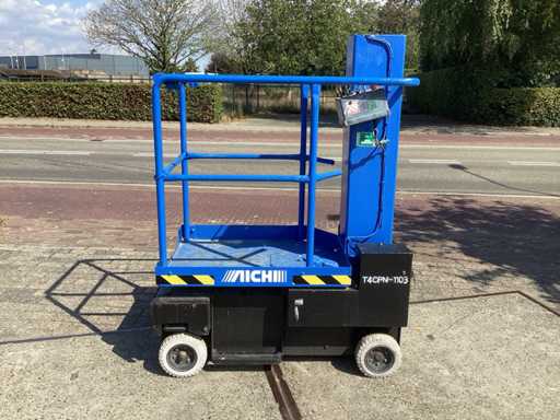 2005 AICHI SV04B Podno?nik koszowy