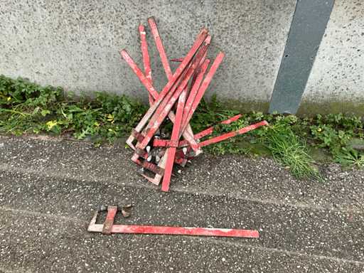 Klebeklemmen verschiedene (13x)