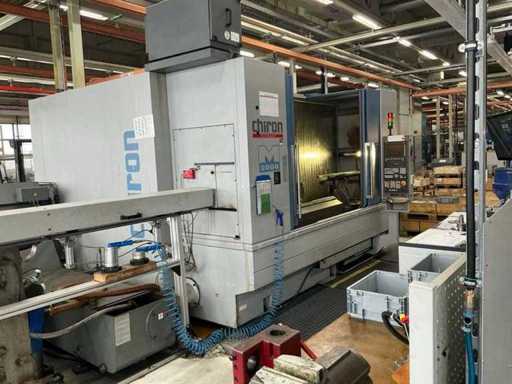 CHIRON MILL 2000 5-Achs-Bearbeitungszentren mit 6. Achse und Stangenlader