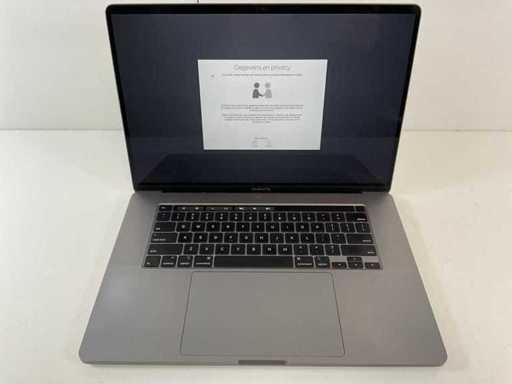 Apple MacBook Pro 15,4", Core(TM) i7 9e génération, 16 Go de RAM, 500 Go NVMe, AMD Radeon Pro 5500M 4 Go