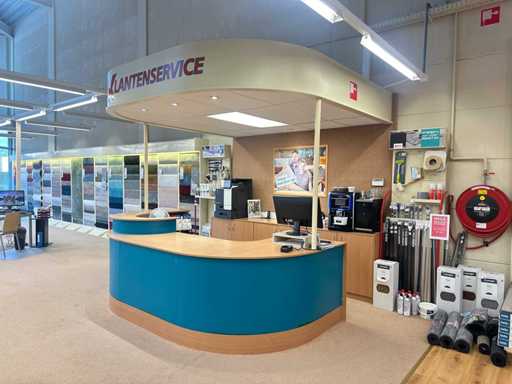 Bankruptcy Carpetright Venray