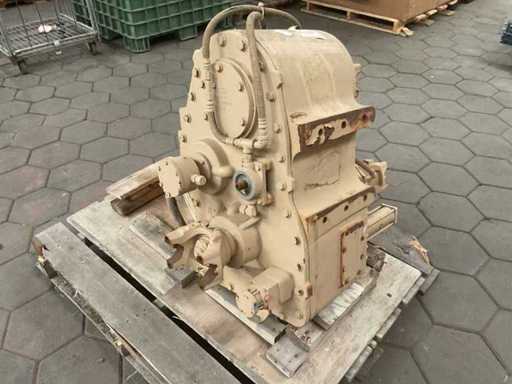 Fabco Automotive Corp. TC270-15 Transfer Transmission
