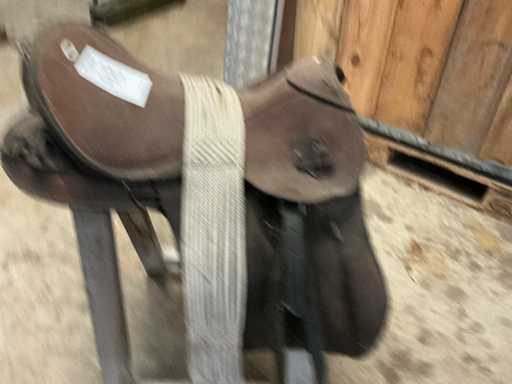 Saddle