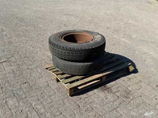 Dunlop - Highway - Opony 8.25-17 (2x)