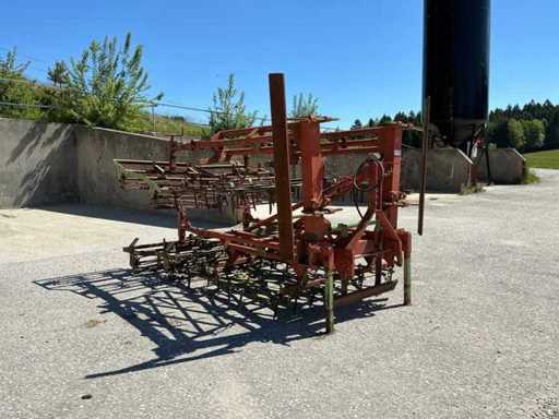 4m harrow z przyczepą